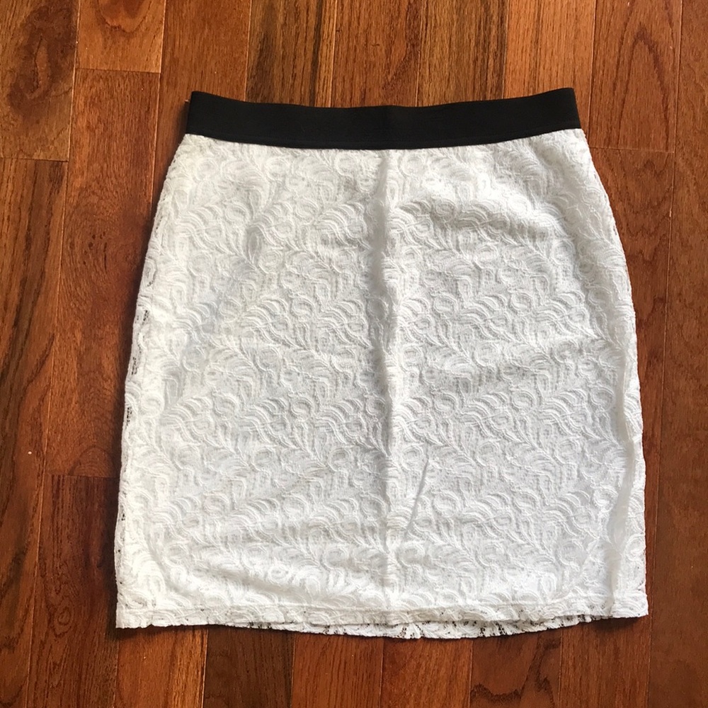 White skirt with lace detail